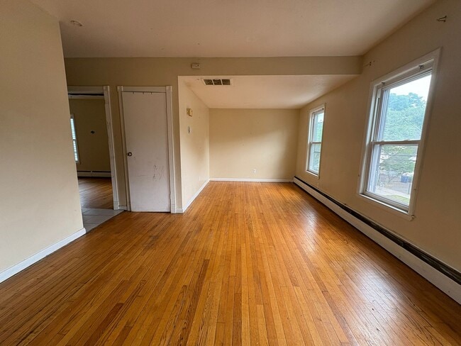 249 Munson St, Unit 2