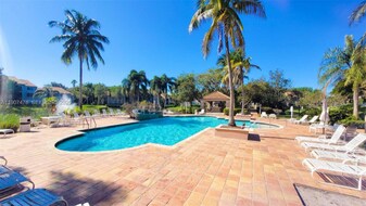 12124 St.Andrews Pl in Miramar, FL - Building Photo