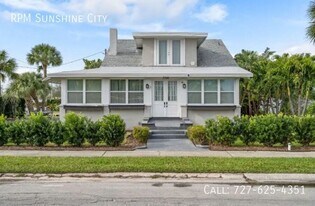 7700 Boca Ciega Dr in St Pete Beach, FL - Building Photo