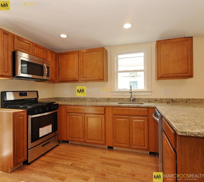 property at 35 Pratt St