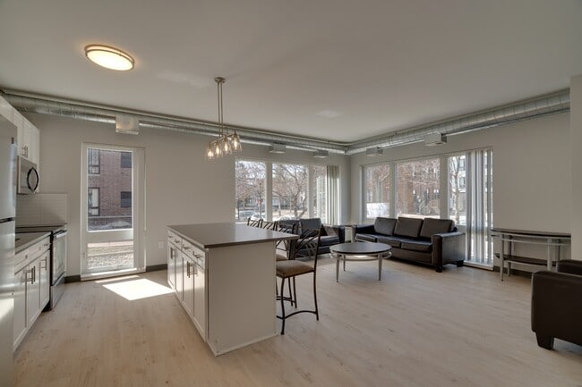 Yugo Minneapolis 412 Lofts in Minneapolis, MN - Building Photo - Building Photo