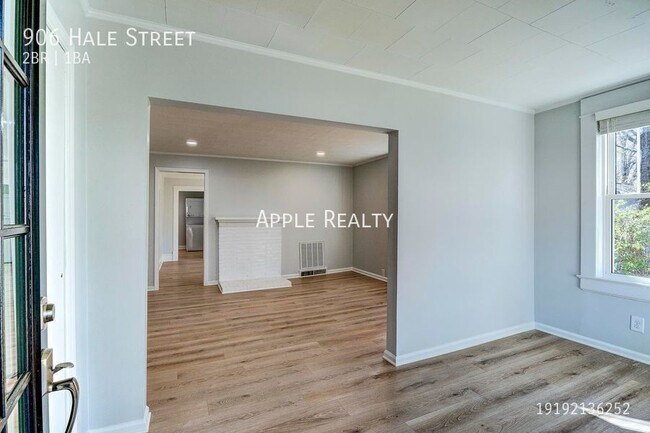 906 Hale St in Durham, NC - Building Photo - Building Photo