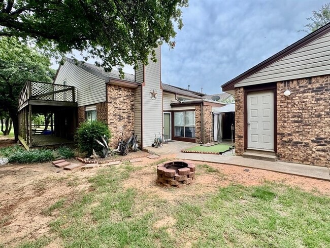 428 Sundance Ln in Edmond, OK - Building Photo - Building Photo