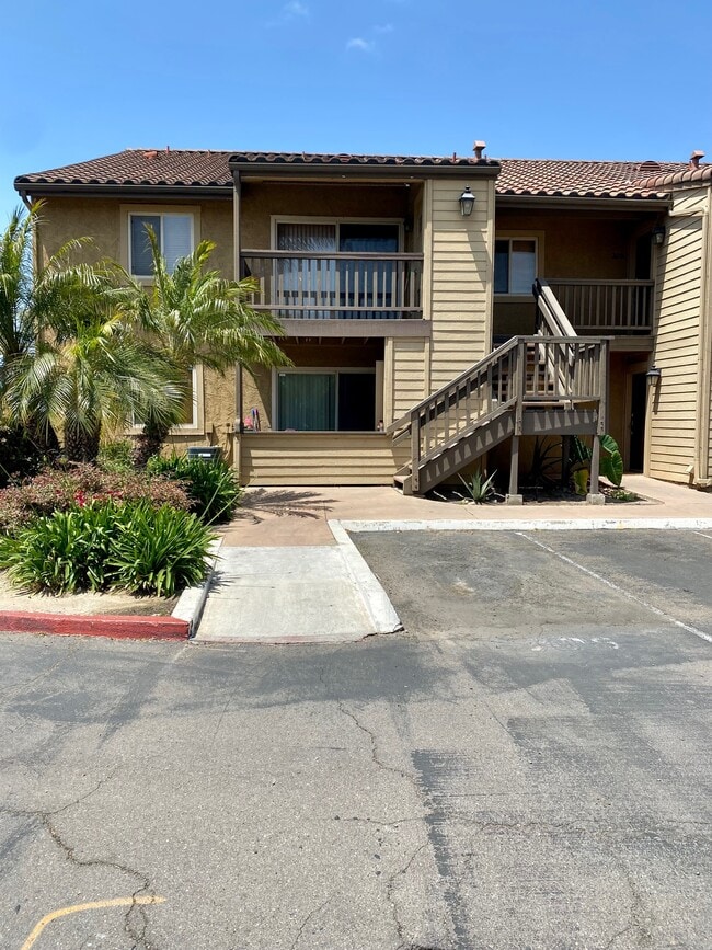 property at 1910 Avenida Del Mexico