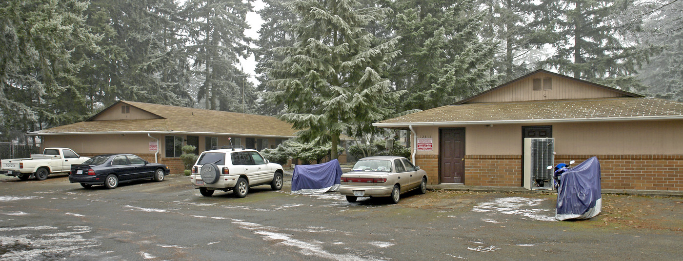 South Hill Apartments in Puyallup, WA - Building Photo