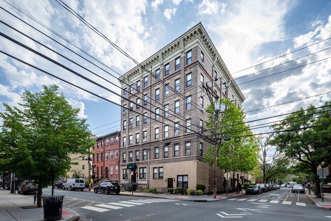 Northvale II in Hoboken, NJ - Building Photo - Primary Photo