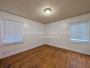 500 Warden Ave in San Leandro, CA - Building Photo - Building Photo