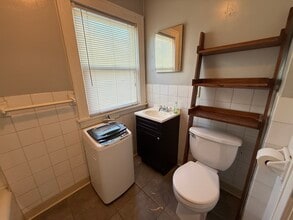 4117 Charlotte St, Unit 2N in Kansas City, MO - Building Photo - Building Photo