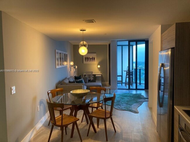 property at 121 NE 34th St