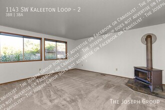 1143 SW Kaleeton Loop in Oak Harbor, WA - Building Photo - Building Photo