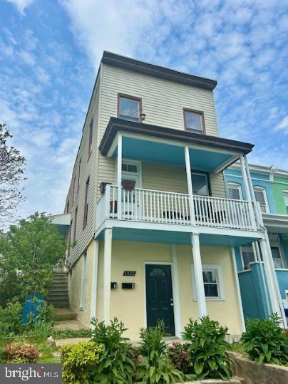 property at 1332 Dellwood Ave