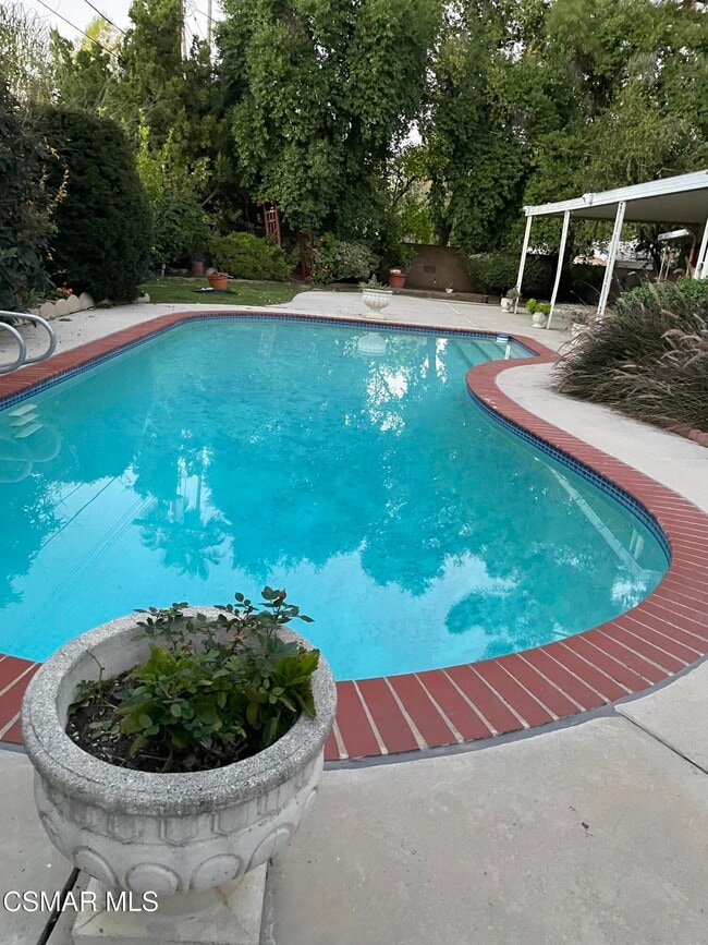 4411 Brookford Ave in Los Angeles, CA - Building Photo - Building Photo