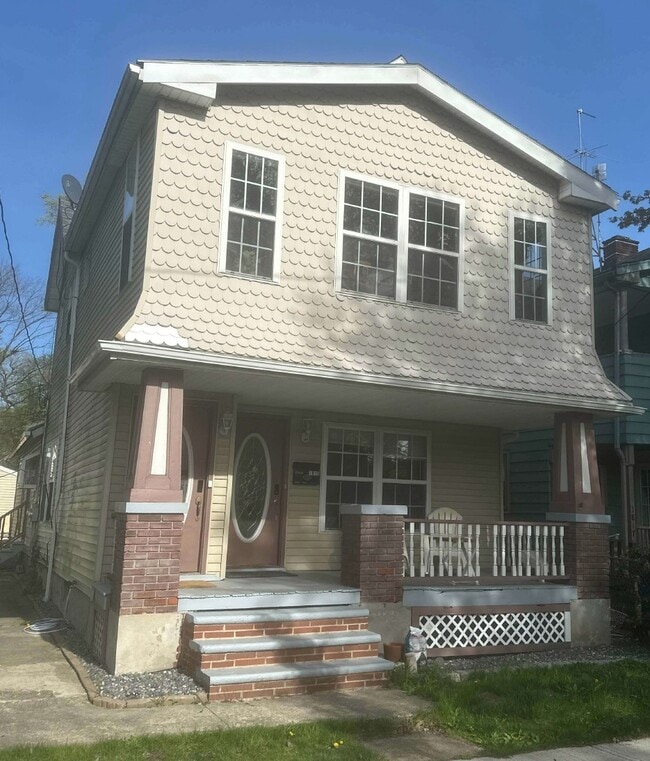 1815 W 47th St, Unit 1
