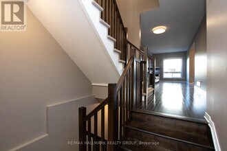 917 Torovin Private in Ottawa, ON - Building Photo - Building Photo