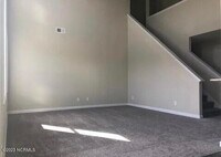 905 Courthouse Xing photo'