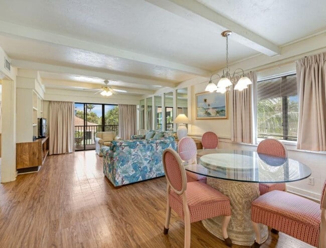 7785 Estero Blvd in Fort Myers Beach, FL - Foto de edificio - Building Photo