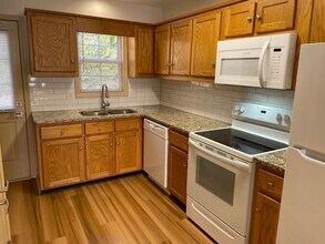 2946 Forest Park Dr in Randleman, NC - Building Photo - Building Photo