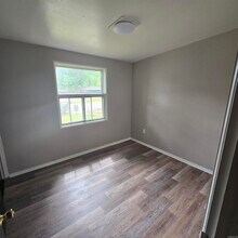 16 Janmar Dr in Little Rock, AR - Building Photo - Building Photo
