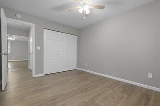 2636 Villa Park Dr in Highland, IL - Building Photo - Building Photo