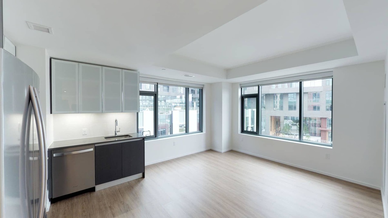 885 Harrison Ave in Boston, MA - Building Photo