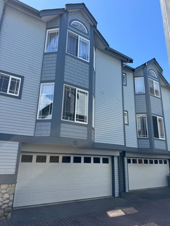 property at 715 N 43rd St