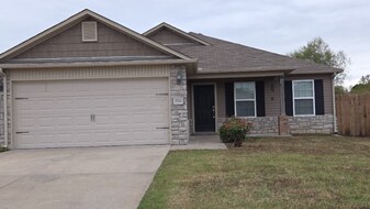 25368 E 93rd Ct S in Broken Arrow, OK - Building Photo