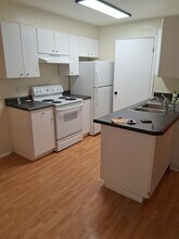 1190 E Waterside Cv, Unit 12 in Cottonwood Heights, UT - Building Photo - Building Photo