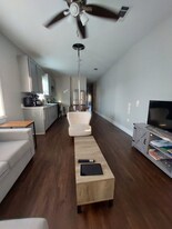 2413 Painters St in New Orleans, LA - Building Photo