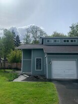 1922 87th Avenue Ct W in University Place, WA - Building Photo