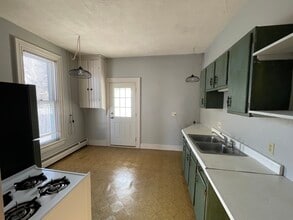 156 S Broad St, Unit A in Hallam, PA - Building Photo - Building Photo