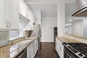 2814 Gonzales St in Austin, TX - Building Photo - Building Photo