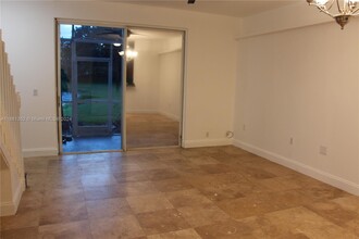 2281 Salerno Cir in Weston, FL - Building Photo - Building Photo