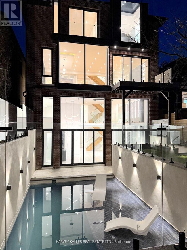 217 Richview Ave in Toronto, ON - Building Photo - Building Photo