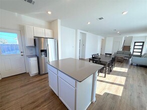 224 Canley Lp in Hutto, TX - Building Photo - Building Photo