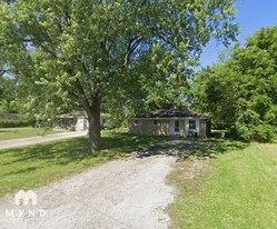 3710 N Irvington Ave in Indianapolis, IN - Building Photo