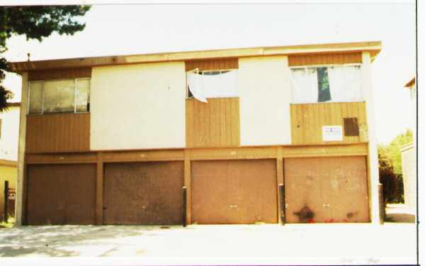 5209-5217 Burlingame Ave in Richmond, CA - Building Photo - Building Photo