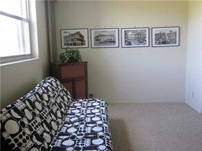 5201 NW 2nd Ave-Unit -2110 in Boca Raton, FL - Building Photo - Building Photo