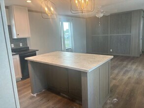 3441 Bissell Rd in Springfield, IL - Building Photo - Building Photo