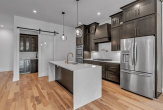 2204 Batavia St in Nashville, TN - Building Photo - Building Photo