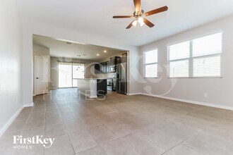 4010 W Coneflower Ln in San Tan Valley, AZ - Building Photo - Building Photo