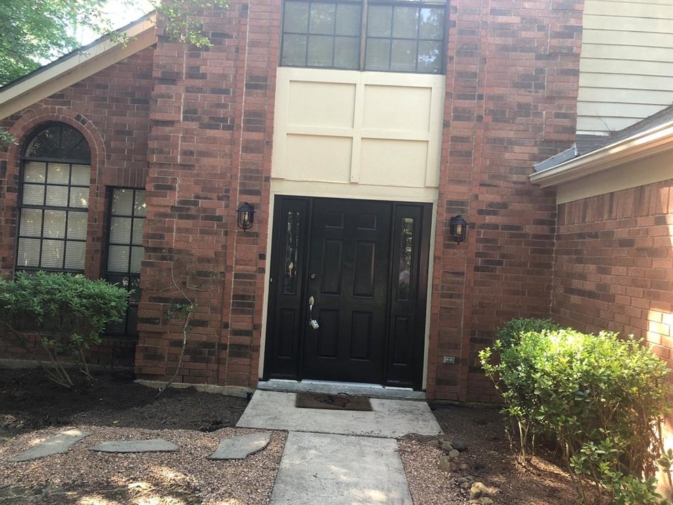 43 N Pathfinders Cir in Spring, TX - Building Photo