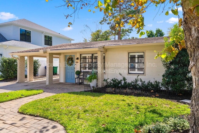 property at 3906 W Vasconia St