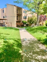 2700 Plumas St in Reno, NV - Building Photo - Building Photo