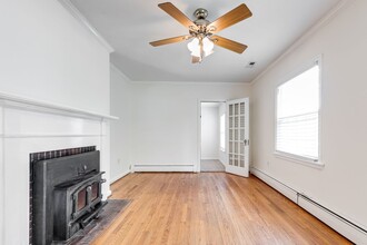 6106 Ellis Ave in Richmond, VA - Building Photo - Building Photo
