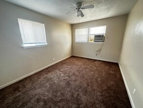 10084 Kenworthy St in El Paso, TX - Building Photo - Building Photo