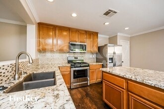 11193 Saddle Iron St in Las Vegas, NV - Foto de edificio - Building Photo