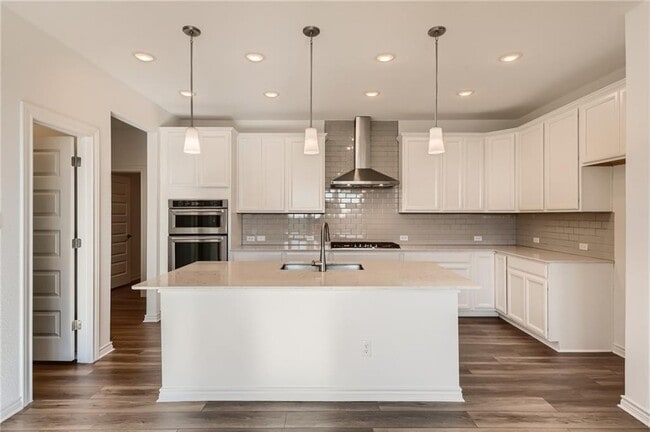 102 White Aster Ct in Georgetown, TX - Building Photo - Building Photo