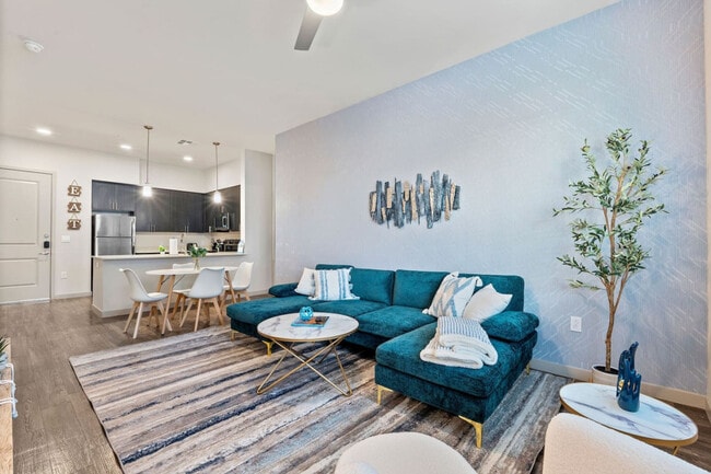 property at 500 W Broadway Rd