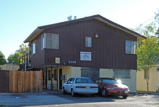 2382 Boxwood St in Sacramento, CA - Building Photo - Building Photo