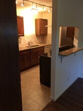 2602 Oaklawn Ave, Unit A in Austin, TX - Building Photo - Building Photo